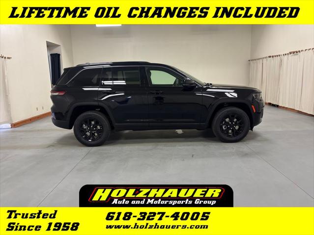 2026 Jeep Grand Cherokee GRAND CHEROKEE LAREDO ALTITUDE 4X4