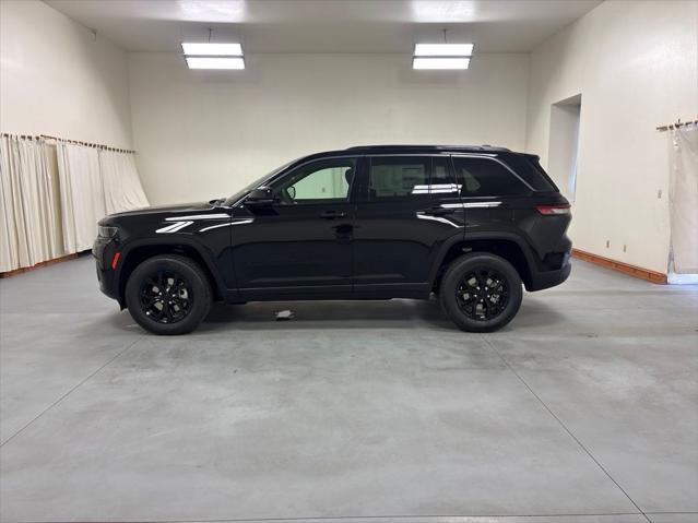 2026 Jeep Grand Cherokee Altitude 4x4