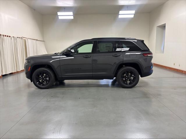 2026 Jeep Grand Cherokee Altitude 4x4