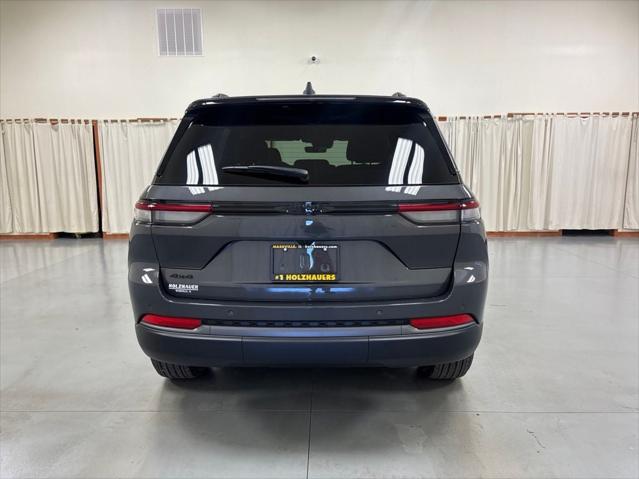 2026 Jeep Grand Cherokee Altitude 4x4