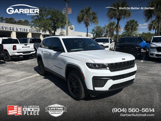 2026 Jeep Grand Cherokee GRAND CHEROKEE LAREDO ALTITUDE 4X2