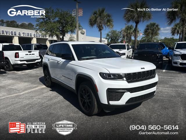 2026 Jeep Grand Cherokee GRAND CHEROKEE LAREDO ALTITUDE 4X2