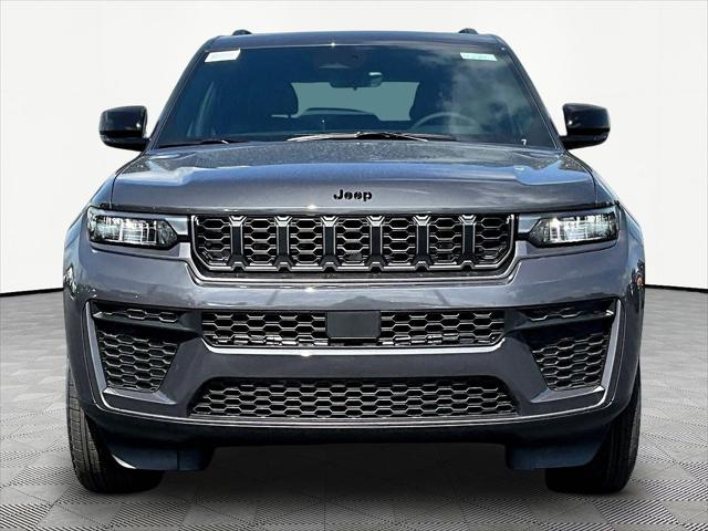 2026 Jeep Grand Cherokee GRAND CHEROKEE LAREDO ALTITUDE 4X4 2026 Jeep Grand Cherokee GRAND CHEROKEE LAREDO ALTITUDE 4X4