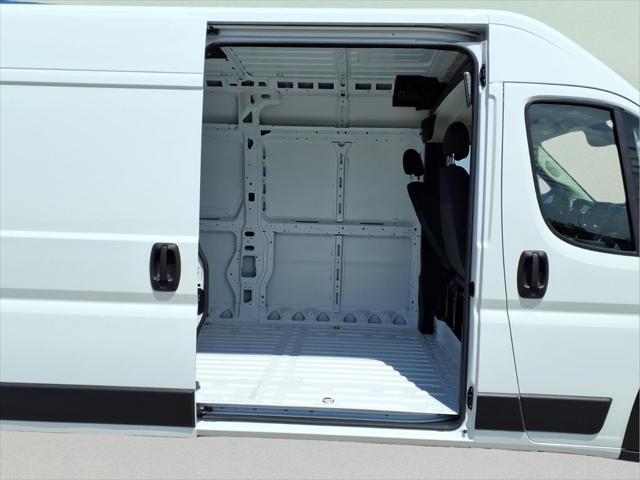 2026 Ram ProMaster 2500 Cargo Van Tradesman High Roof 159" WB w/Pass Seat