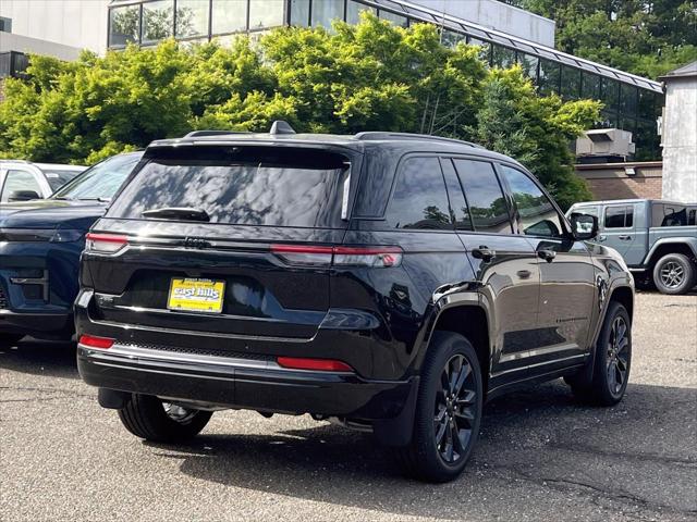 2026 Jeep Grand Cherokee Limited Reserve