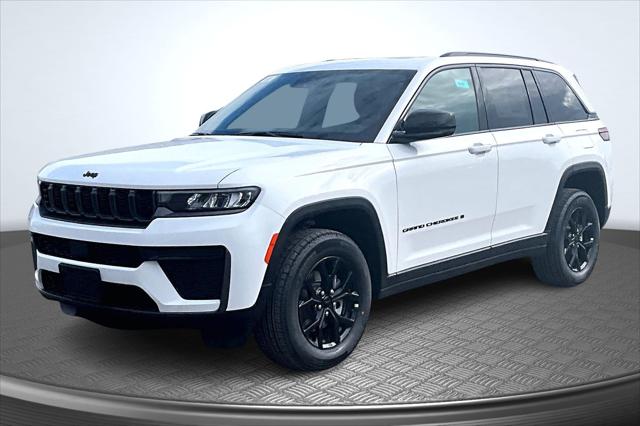 2026 Jeep Grand Cherokee GRAND CHEROKEE LAREDO ALTITUDE 4X4