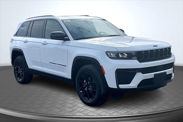 2026 Jeep Grand Cherokee GRAND CHEROKEE LAREDO ALTITUDE 4X4