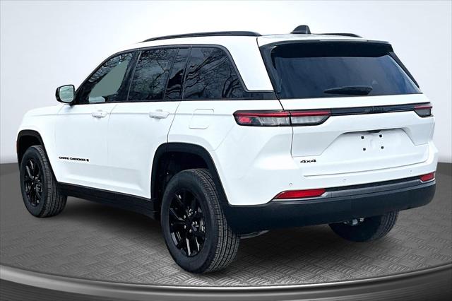 2026 Jeep Grand Cherokee GRAND CHEROKEE LAREDO ALTITUDE 4X4