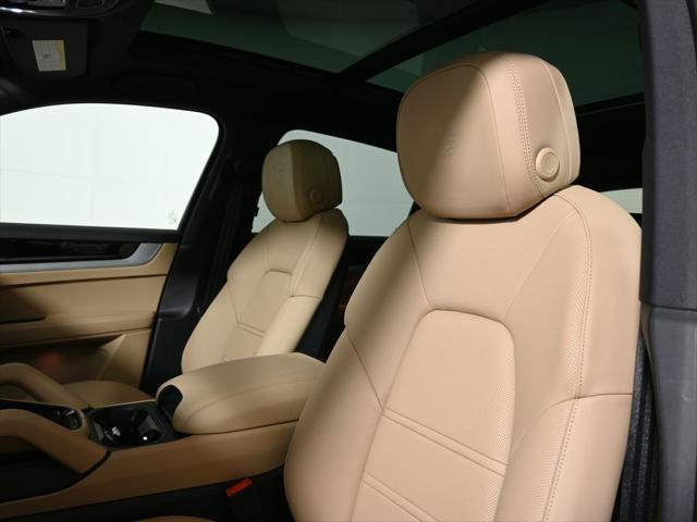 2026 Porsche Cayenne Unknown