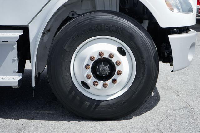 2019 Freightliner M2 106 MD