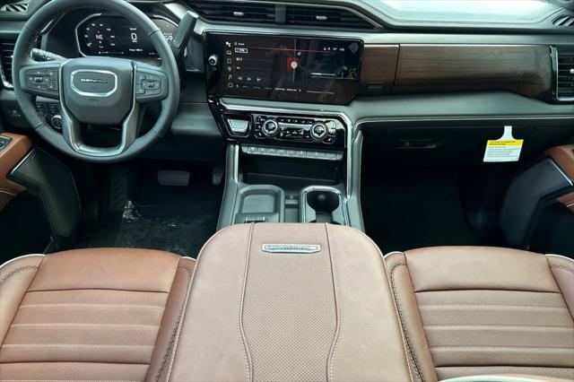 2026 GMC Sierra 2500HD Crew Cab, Standard Bed, Denali Ultimate, 4WD