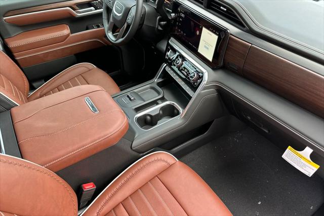 2026 GMC Sierra 2500HD Crew Cab, Standard Bed, Denali Ultimate, 4WD