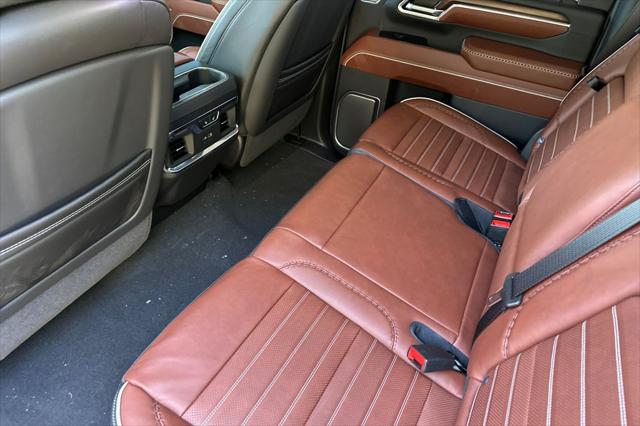 2026 GMC Sierra 2500HD Crew Cab, Standard Bed, Denali Ultimate, 4WD