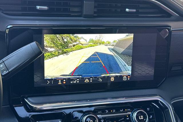 2026 GMC Sierra 2500HD Crew Cab, Standard Bed, Denali Ultimate, 4WD