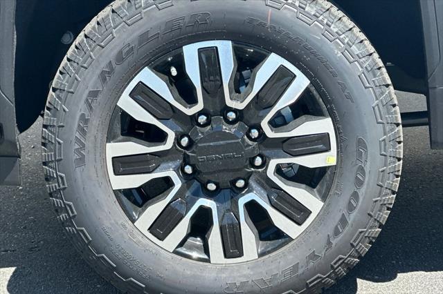 2026 GMC Sierra 2500HD Crew Cab, Standard Bed, Denali Ultimate, 4WD