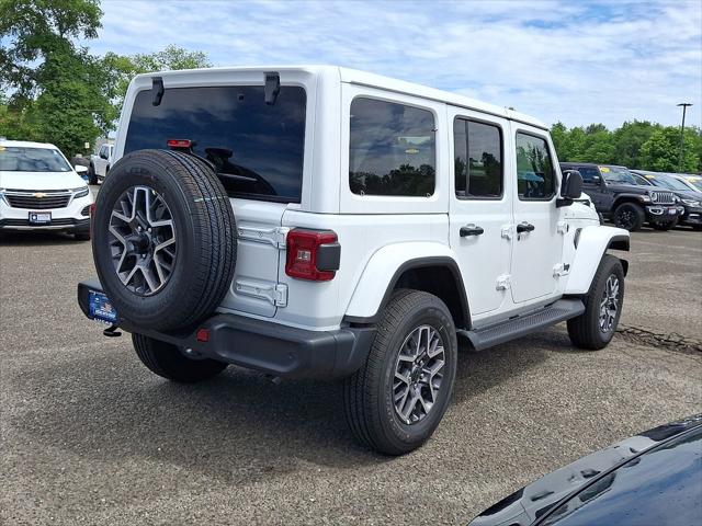 2026 Jeep Wrangler 4-Door Sahara 4x4
