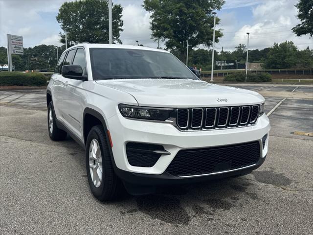 2026 Jeep Grand Cherokee GRAND CHEROKEE LAREDO X 4X2