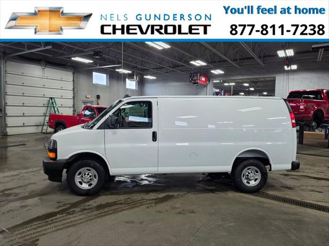 2026 Chevrolet Express Cargo Van 2500 Regular Wheelbase, WT, RWD