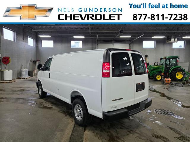 2026 Chevrolet Express Cargo Van 2500 Regular Wheelbase, WT, RWD
