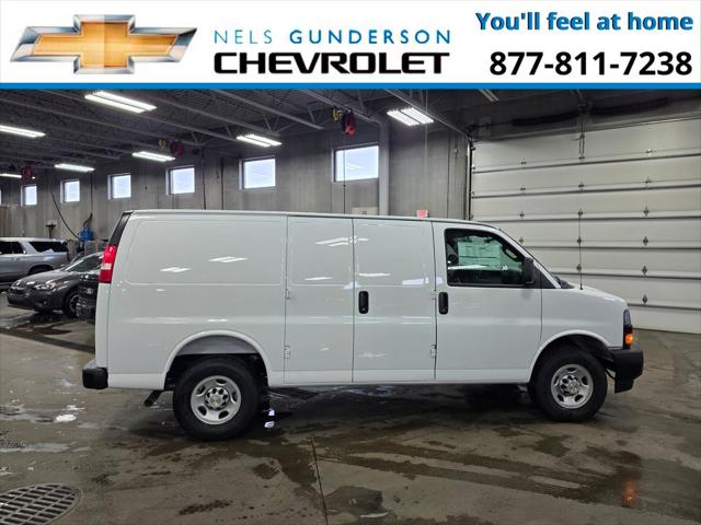 2026 Chevrolet Express Cargo Van 2500 Regular Wheelbase, WT, RWD