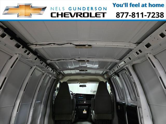 2026 Chevrolet Express Cargo Van 2500 Regular Wheelbase, WT, RWD