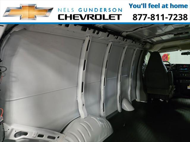 2026 Chevrolet Express Cargo Van 2500 Regular Wheelbase, WT, RWD