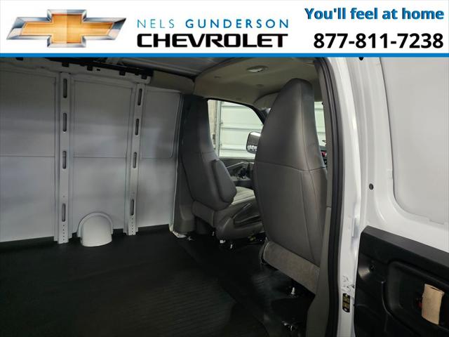 2026 Chevrolet Express Cargo Van 2500 Regular Wheelbase, WT, RWD