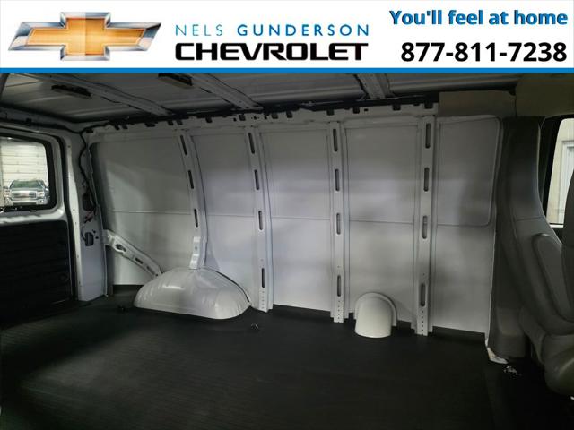 2026 Chevrolet Express Cargo Van 2500 Regular Wheelbase, WT, RWD