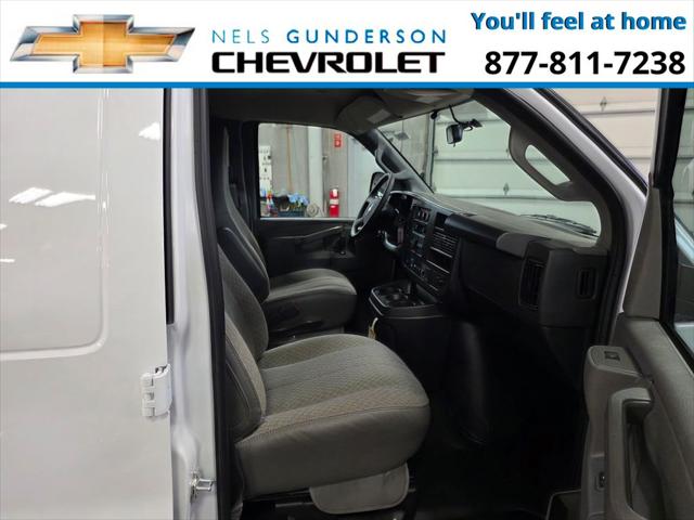 2026 Chevrolet Express Cargo Van 2500 Regular Wheelbase, WT, RWD