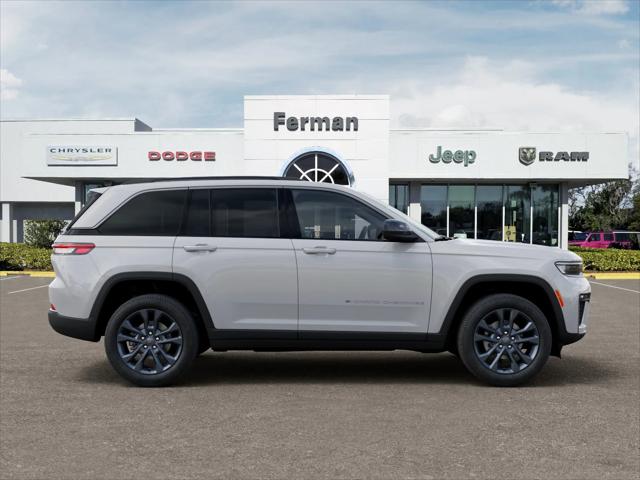 2026 Jeep Grand Cherokee 85th Anniversary Edition