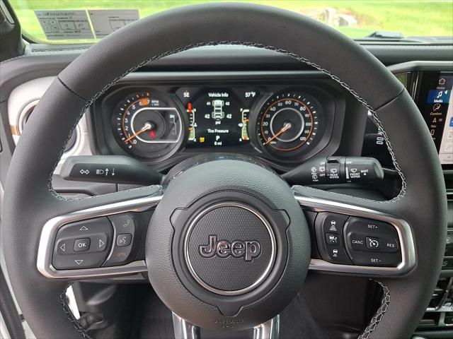2026 Jeep Wrangler 4-Door Sahara 4x4
