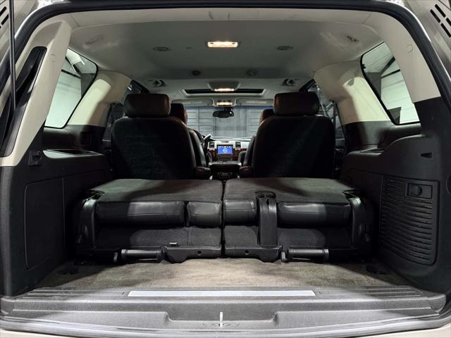 2008 Cadillac Escalade Standard
