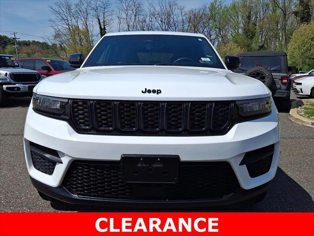 2025 Jeep Grand Cherokee Altitude 4x4 2025 Jeep Grand Cherokee Altitude 4x4