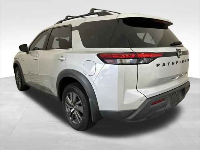 2022 Nissan Pathfinder SV 2WD