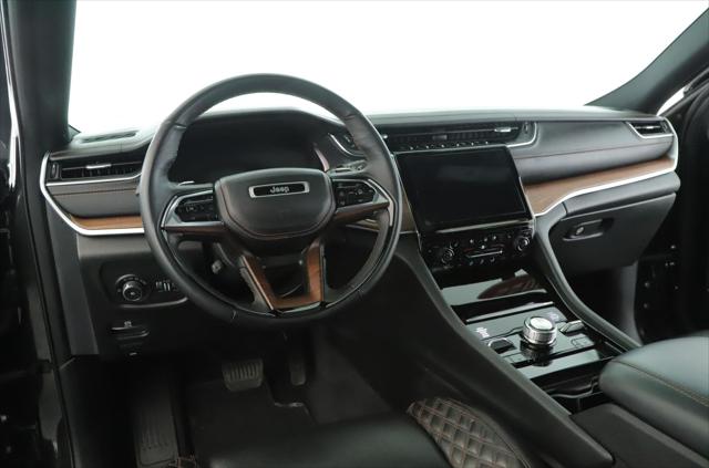 2022 Jeep Grand Cherokee L Summit 4x4