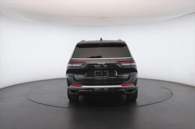 2022 Jeep Grand Cherokee L Summit 4x4