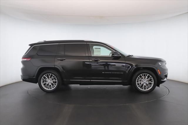 2022 Jeep Grand Cherokee L Summit 4x4