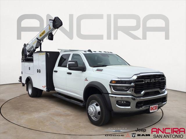 2026 RAM Ram 5500 Chassis Cab RAM 5500 TRADESMAN CHASSIS CREW CAB 4X4 84 CA