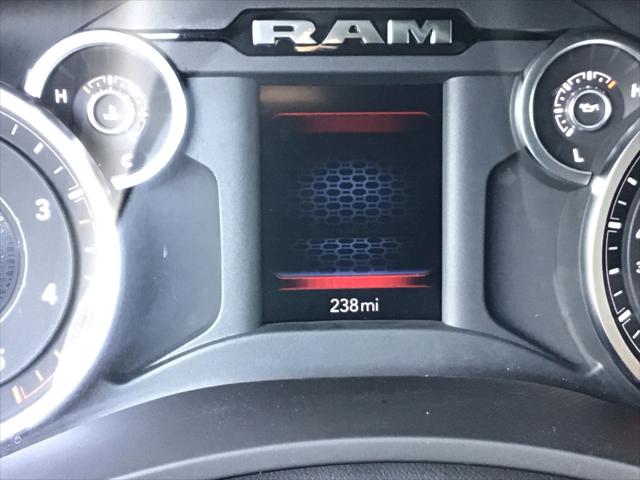 2026 RAM Ram 5500 Chassis Cab RAM 5500 TRADESMAN CHASSIS CREW CAB 4X4 84 CA