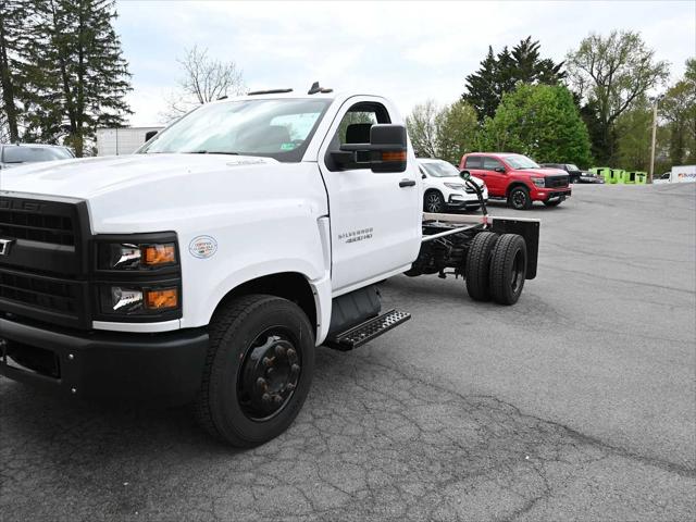 2023 Chevrolet Silverado MD Work Truck