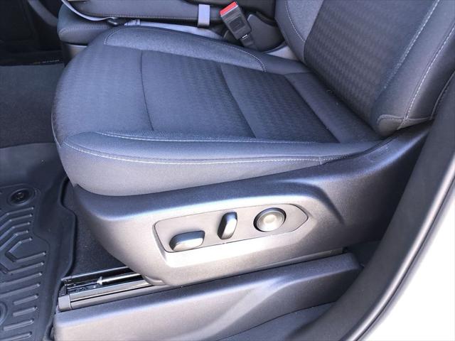 2024 Chevrolet Silverado 1500 4WD Crew Cab Short Bed Custom