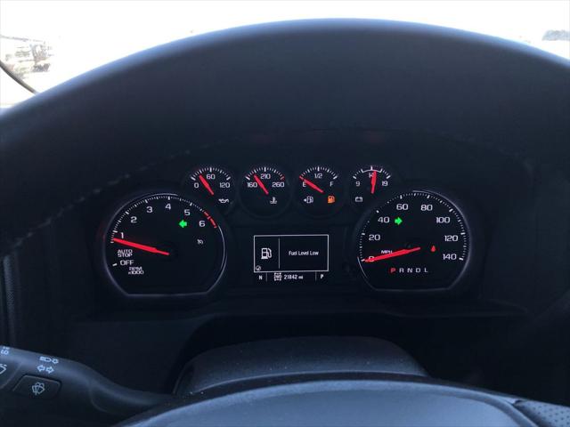 2024 Chevrolet Silverado 1500 4WD Crew Cab Short Bed Custom