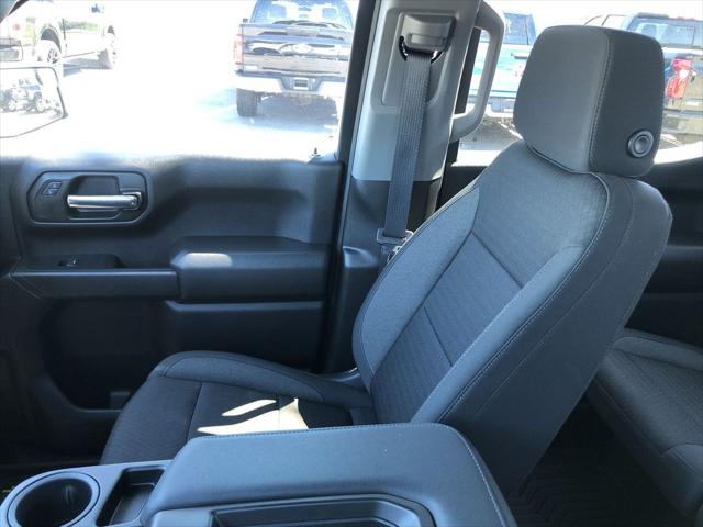 2024 Chevrolet Silverado 1500 4WD Crew Cab Short Bed Custom