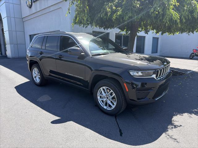 2026 Jeep Grand Cherokee GRAND CHEROKEE LAREDO X 4X4 2026 Jeep Grand Cherokee GRAND CHEROKEE LAREDO X 4X4