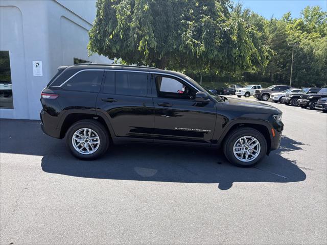 2026 Jeep Grand Cherokee GRAND CHEROKEE LAREDO X 4X4 2026 Jeep Grand Cherokee GRAND CHEROKEE LAREDO X 4X4