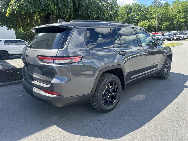 2026 Jeep Grand Cherokee GRAND CHEROKEE L LAREDO ALTITUDE 4X4