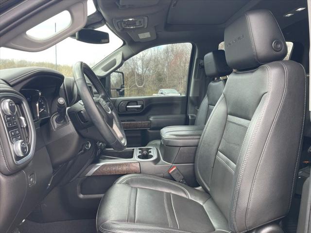 2023 GMC Sierra 3500HD 4WD Crew Cab Long Bed Denali