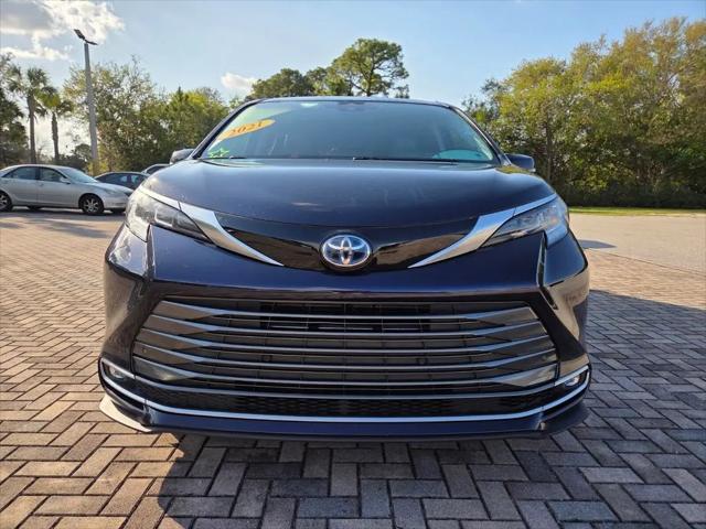 2021 Toyota Sienna Limited