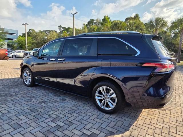 2021 Toyota Sienna Limited