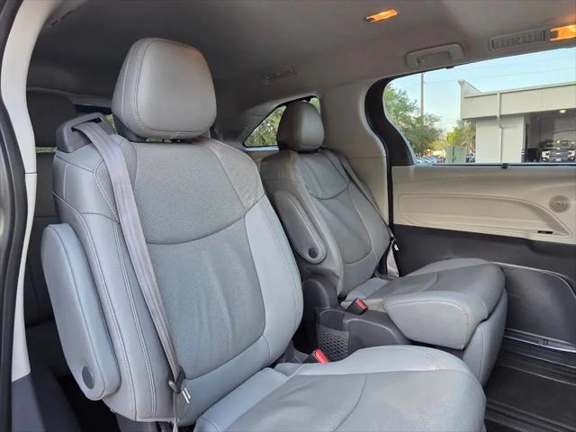 2021 Toyota Sienna Limited